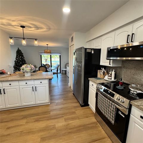 12939 SW 95th Ave, Miami, FL 33176