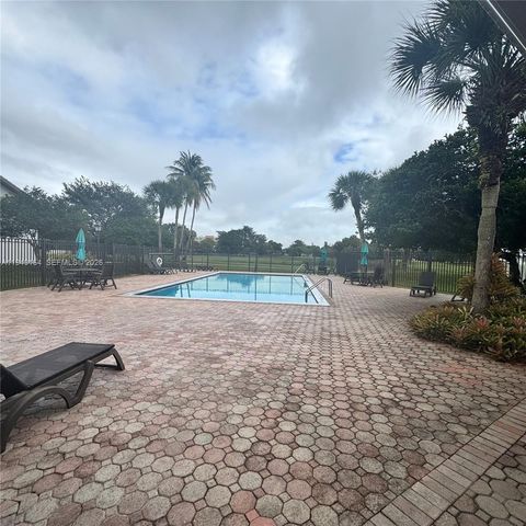 12939 SW 95th Ave, Miami, FL 33176