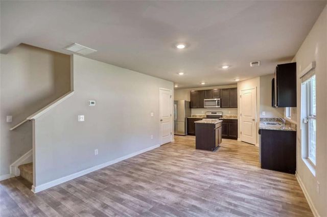 1295 Mills Cove Drive, Covington, GA 30016