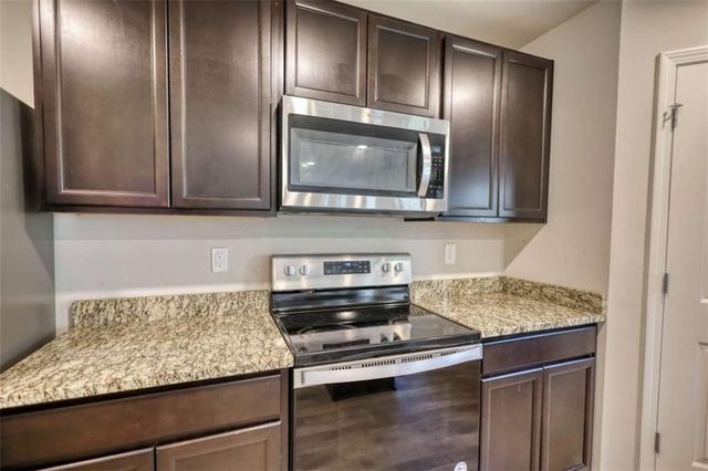 1295 Mills Cove Drive, Covington, GA 30016