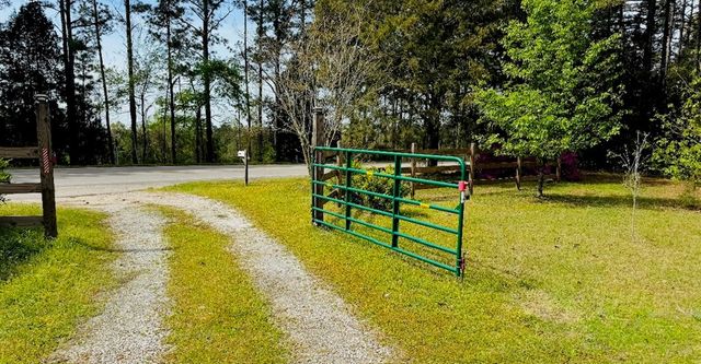 627 Highway 131, Eufaula, AL 36027