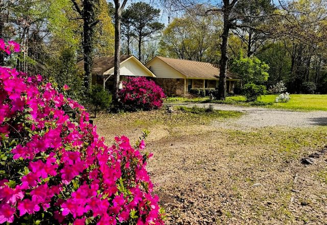 627 Highway 131, Eufaula, AL 36027