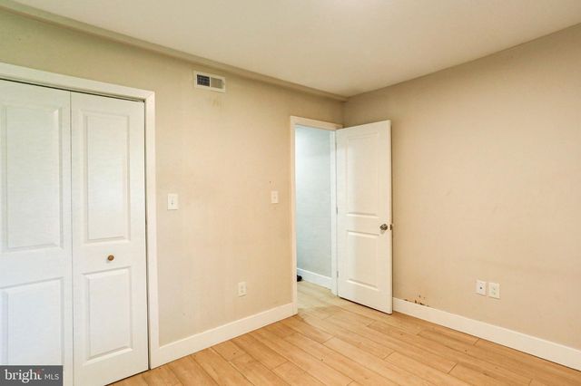 910 N MARKOE ST, Philadelphia, PA 19131