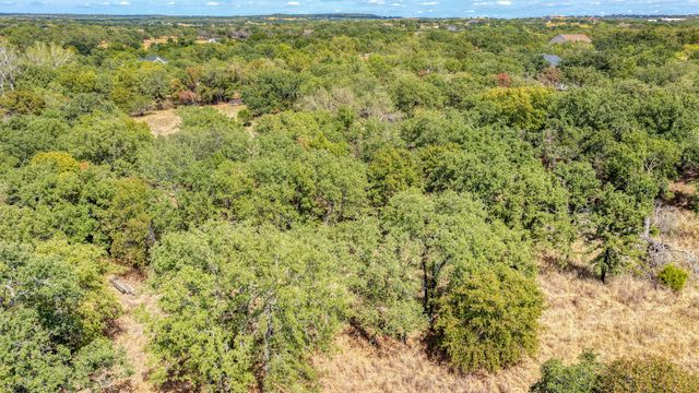 178 Bishop Drive, Weatherford, TX 76088