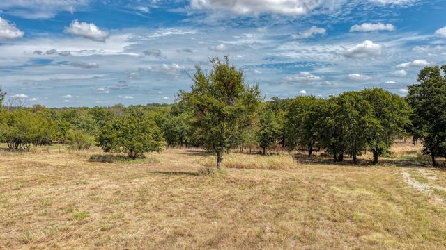 178 Bishop Drive, Weatherford, TX 76088