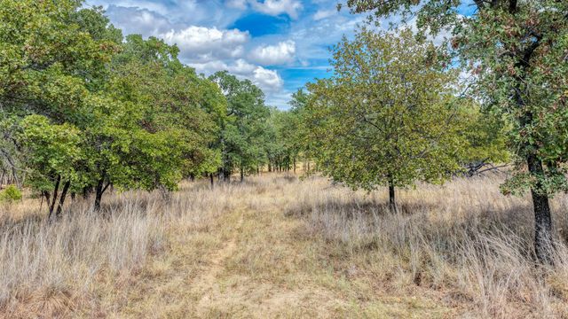 178 Bishop Drive, Weatherford, TX 76088