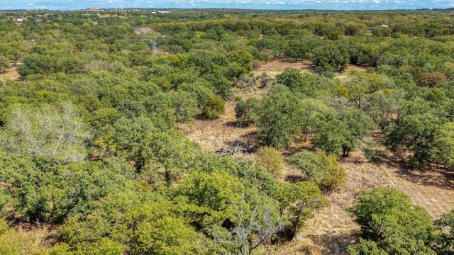 178 Bishop Drive, Weatherford, TX 76088
