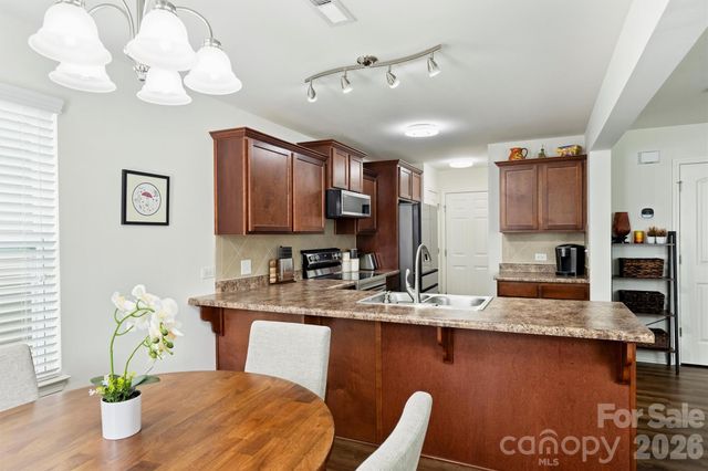 5242 Crystal Lakes Drive, Rock Hill, SC 29732