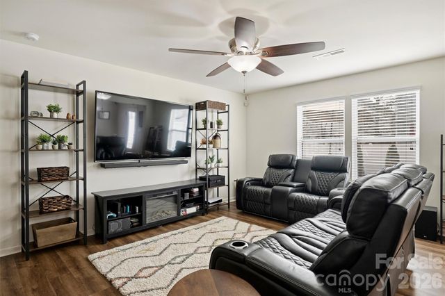 5242 Crystal Lakes Drive, Rock Hill, SC 29732