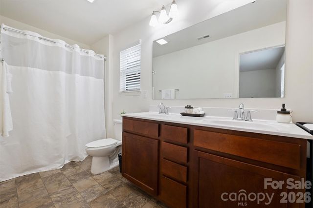 5242 Crystal Lakes Drive, Rock Hill, SC 29732