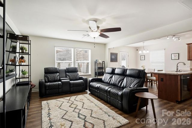 5242 Crystal Lakes Drive, Rock Hill, SC 29732