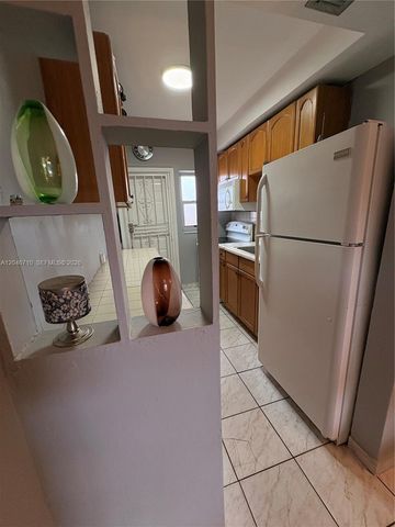 3501 SW 10th St 1B, Miami, FL 33135