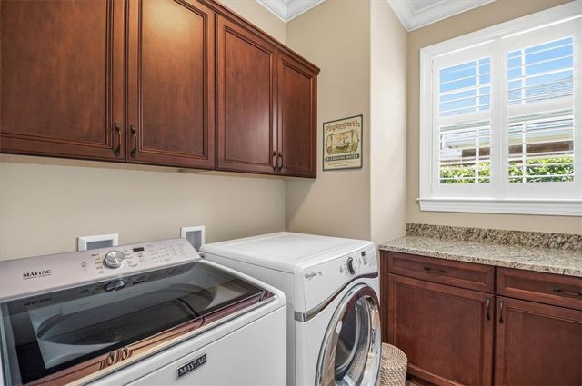 1080 Sinclair Pointe, St Simons Island, GA 31522