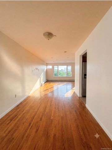 923 Euclid Avenue, Brooklyn, NY 11208