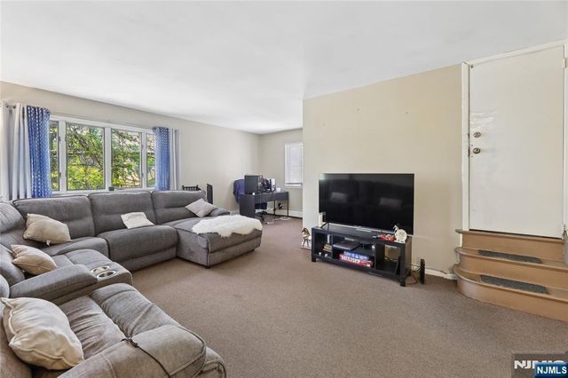 360 Rutherford Boulevard, Clifton, NJ 07014