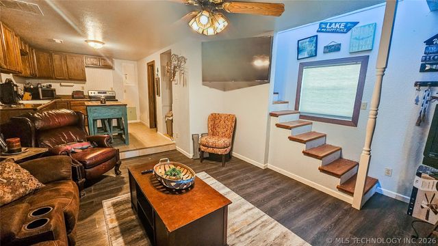 796 W Aspen Road, Stigler, OK 74462