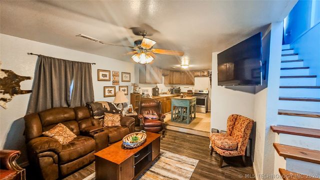 796 W Aspen Road, Stigler, OK 74462