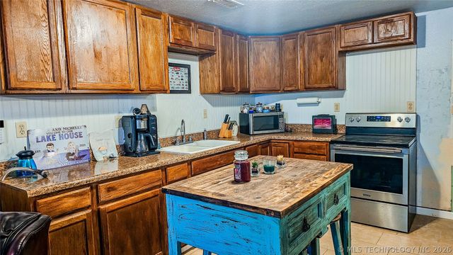 796 W Aspen Road, Stigler, OK 74462