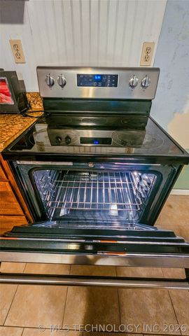 796 W Aspen Road, Stigler, OK 74462