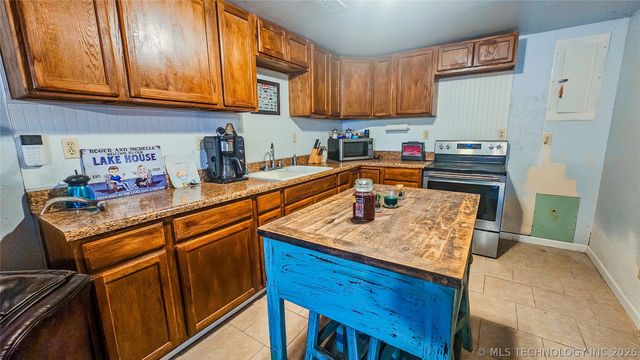 796 W Aspen Road, Stigler, OK 74462
