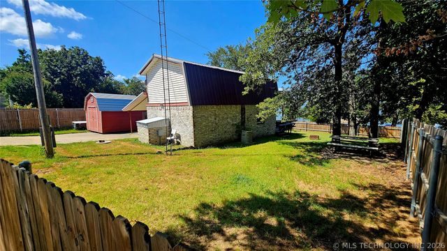 796 W Aspen Road, Stigler, OK 74462