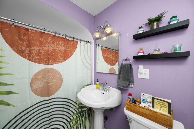 2545 18th Avenue A, Moline, IL 61265