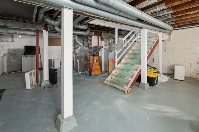 2545 18th Avenue A, Moline, IL 61265