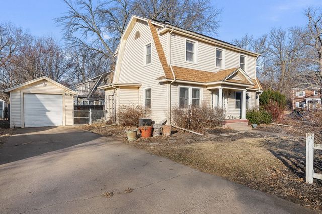 2545 18th Avenue A, Moline, IL 61265