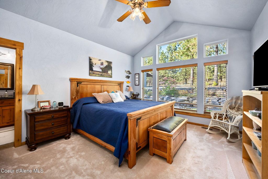 6125 E SHIRAS RD, Coeur d'Alene, ID 83814 photo 18