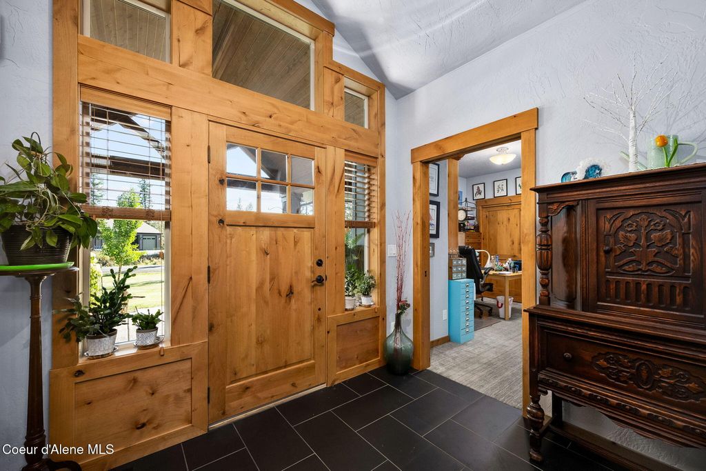 6125 E SHIRAS RD, Coeur d'Alene, ID 83814 photo 7