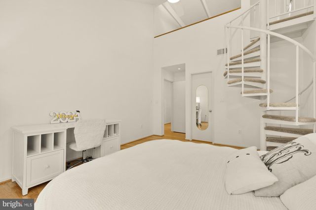 10419 CROSSING CREEK, Potomac, MD 20854