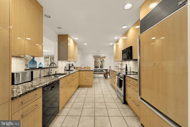 10419 CROSSING CREEK, Potomac, MD 20854