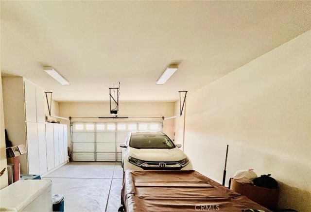 10485 Nobleton Rd., Apple Valley, CA 92308