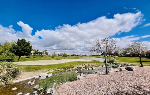 10485 Nobleton Rd., Apple Valley, CA 92308