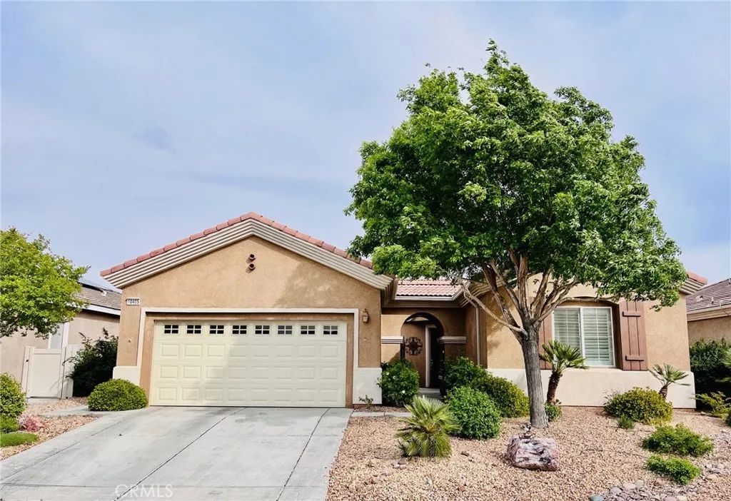 10485 Nobleton Rd., Apple Valley, CA 92308