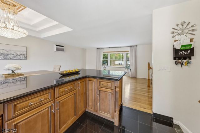 1351 Suwanee Dr, North Brunswick Twp., NJ 08902