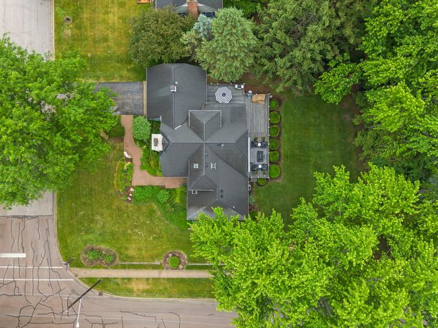 1660 J Pankow Drive, Geneva, IL 60134