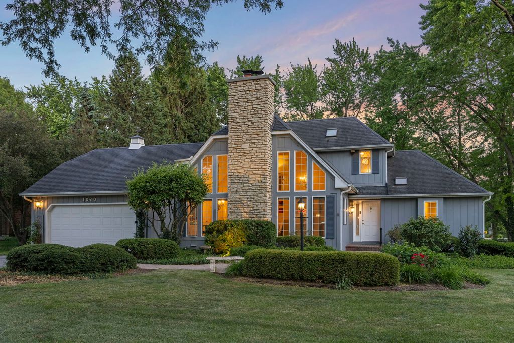 1660 J Pankow Drive, Geneva, IL 60134