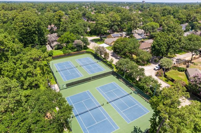 6735 Gentle Bend Drive, Houston, TX 77069