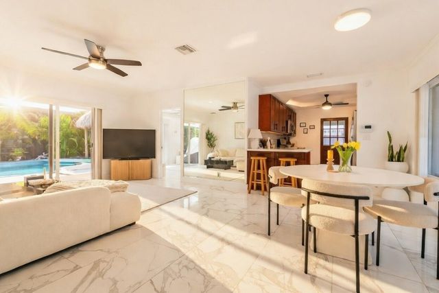 1714 W Las Olas Boulevard, Fort Lauderdale, FL 33312