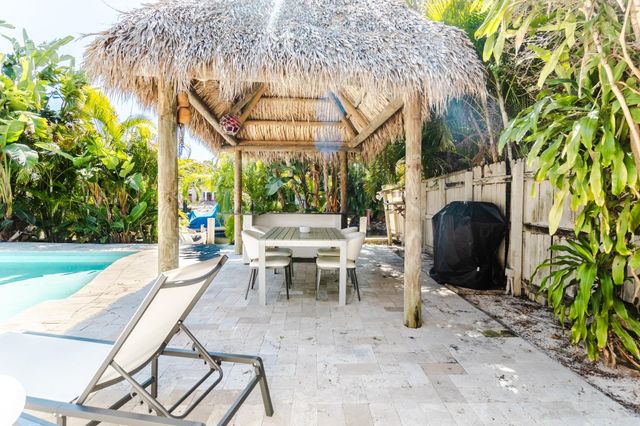 1714 W Las Olas Boulevard, Fort Lauderdale, FL 33312