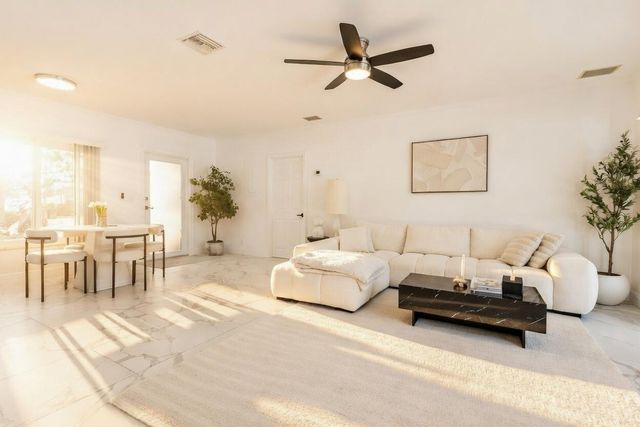 1714 W Las Olas Boulevard, Fort Lauderdale, FL 33312