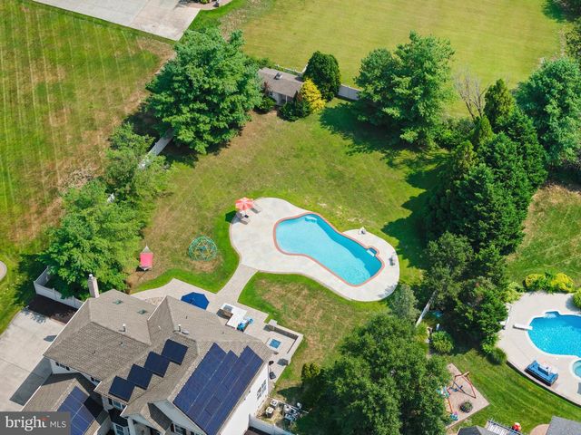 3 DOROTHY DR, Sewell, NJ 08080