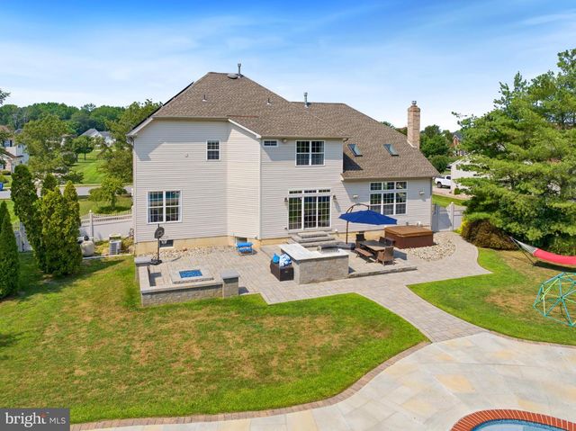 3 DOROTHY DR, Sewell, NJ 08080