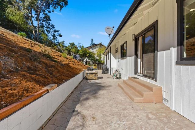 1510 Welburn Avenue, Gilroy, CA 95020