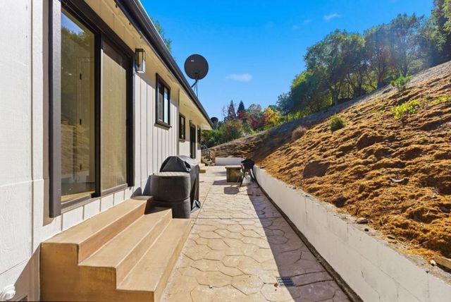 1510 Welburn Avenue, Gilroy, CA 95020