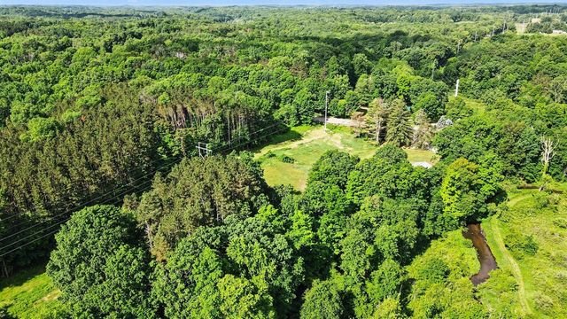 5737 S M-37, Hastings, MI 49058