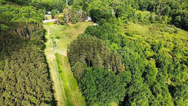 5737 S M-37, Hastings, MI 49058