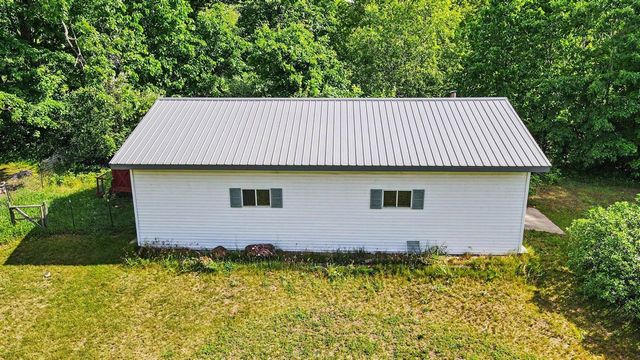 5737 S M-37, Hastings, MI 49058