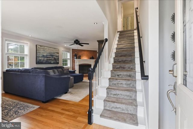 1282 WINCHESTER DR, Lancaster, PA 17601